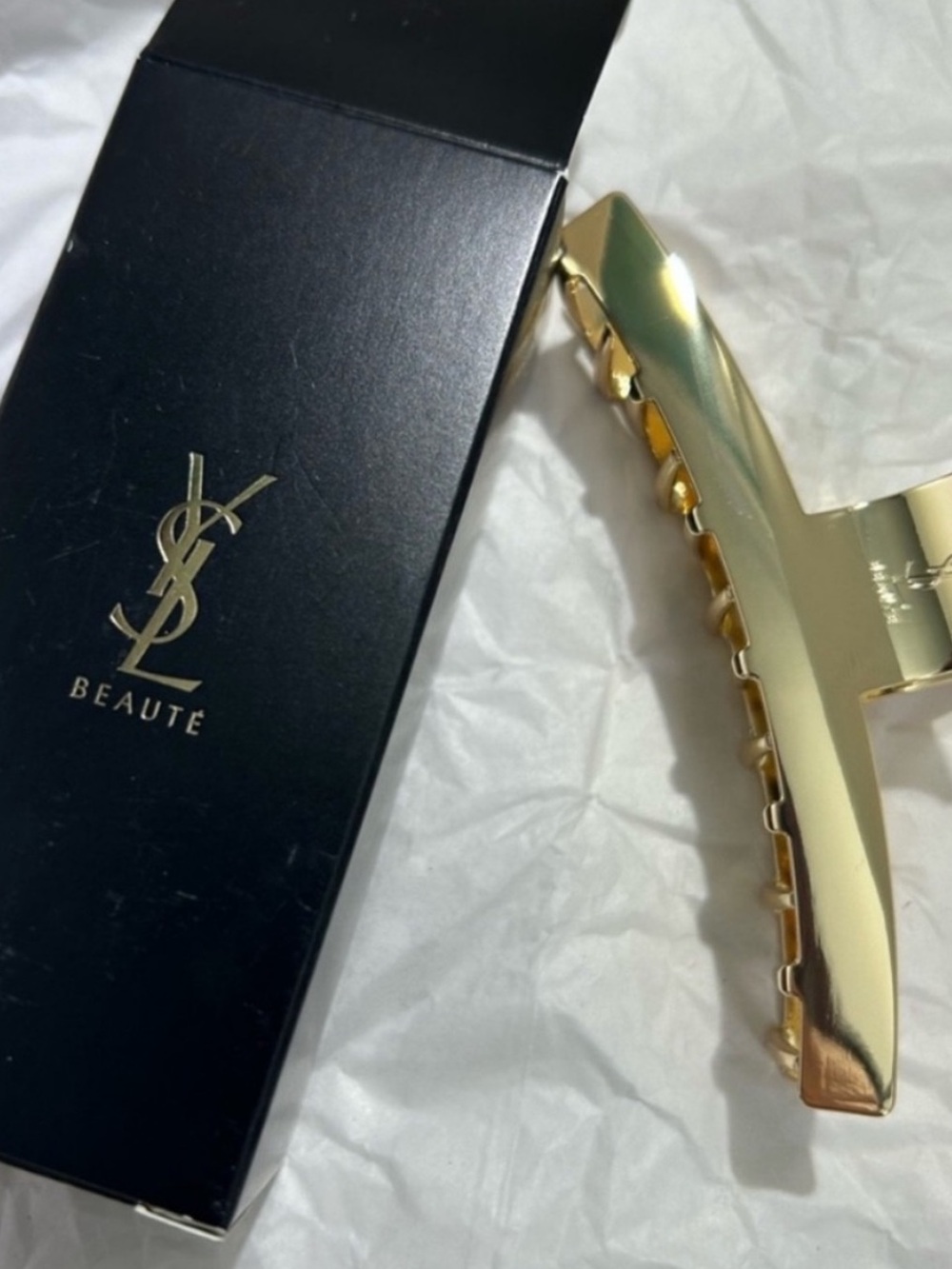 YSL beauty gift hair clip